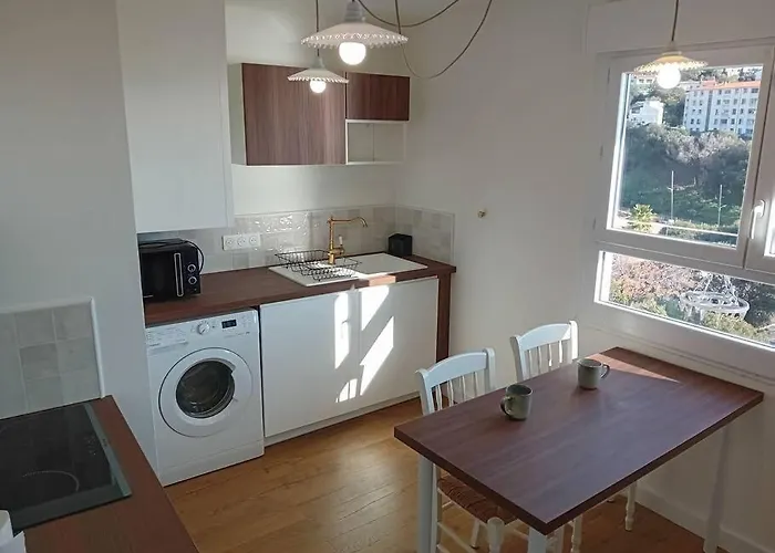 Lumineux Et Cosy F3 Vue Ajaccio (Corsica)