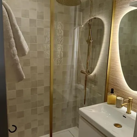 Appartement Lumineux Et Cosy F3 Vue *